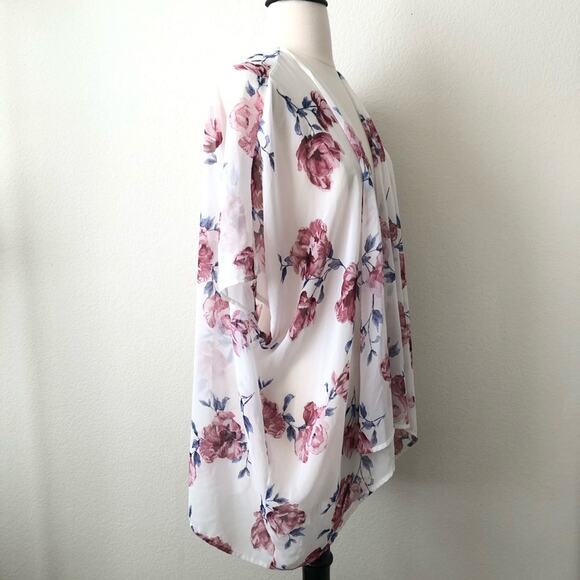 Audrey 3+1 pink blue floral print on white ivory open kimono short sleeve top - Picture 2 of 5